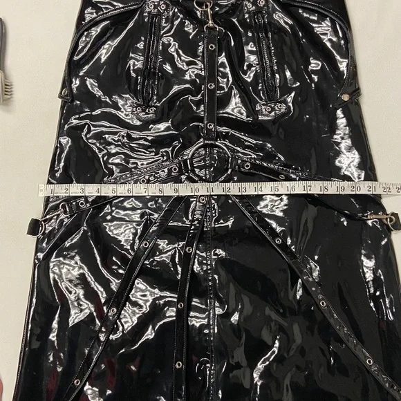 Discontinued Hilary’s Vanity Pvc Queen’s Long Skirt size S - Picture 11 of 13